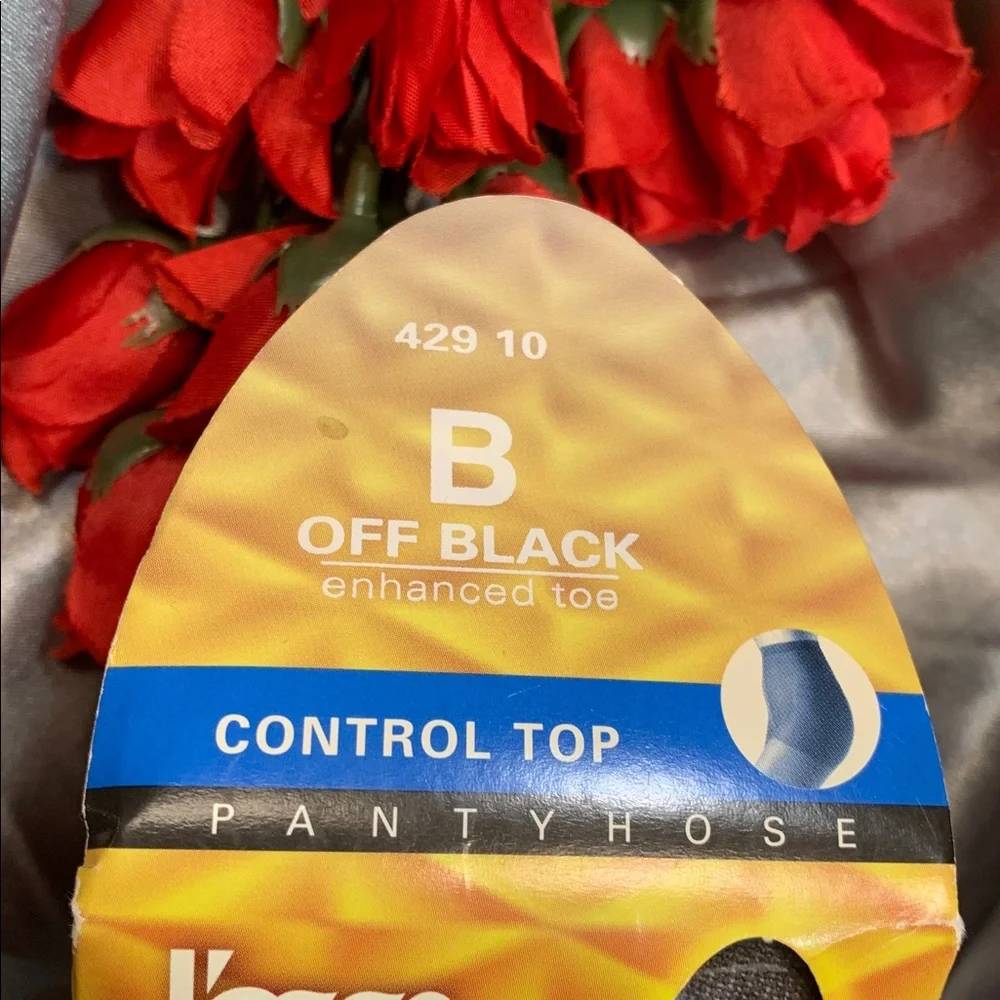 🌹Hanes L’eggs Reliance Off Black Control Top enhanced toe Pantyhose NWT